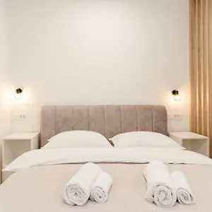  Apartment Classy & Cozy 2